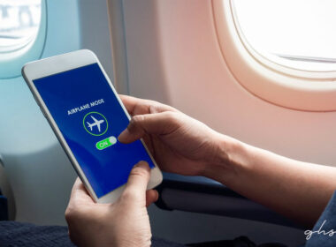 Reasons why all phones must be on Airplane mode when boarding a flight